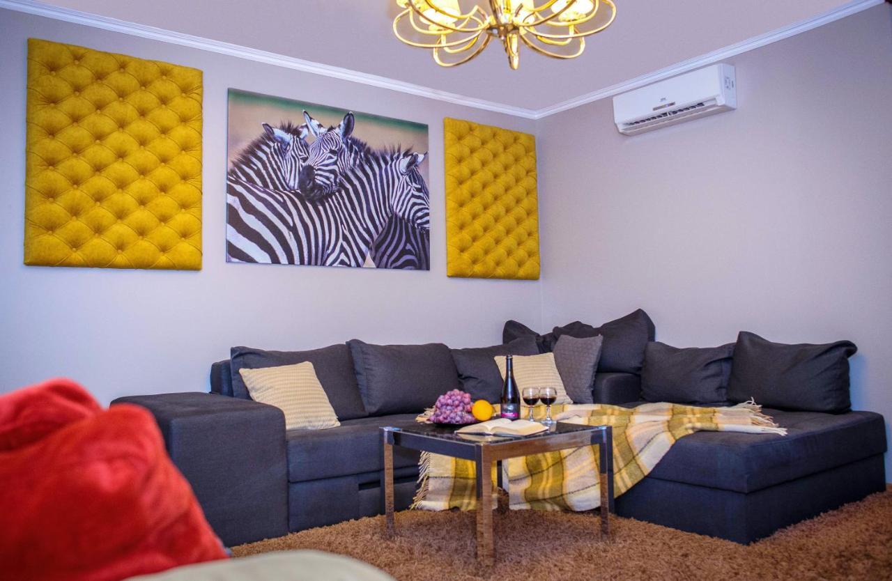 Ornava Boutique Apartments Тернопил Екстериор снимка