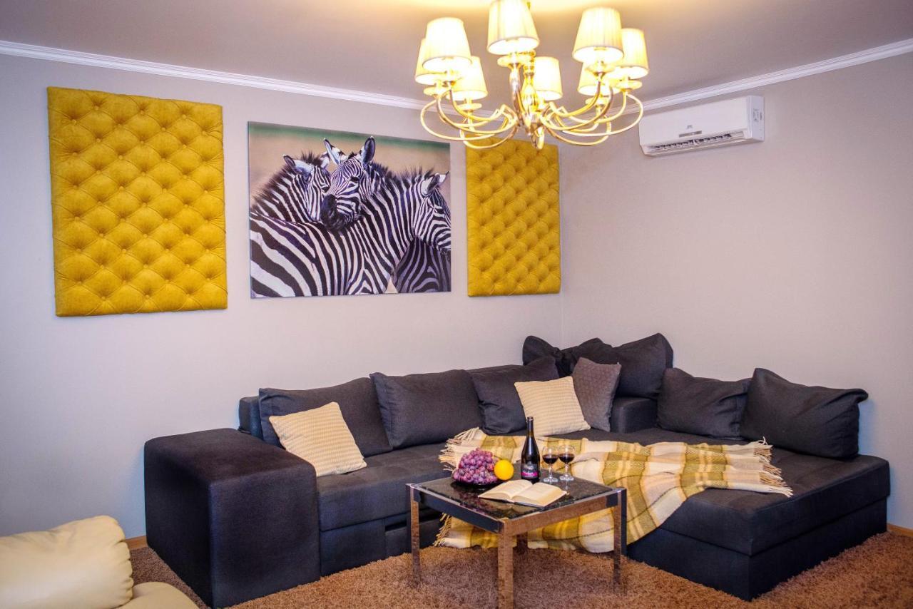 Ornava Boutique Apartments Тернопил Екстериор снимка