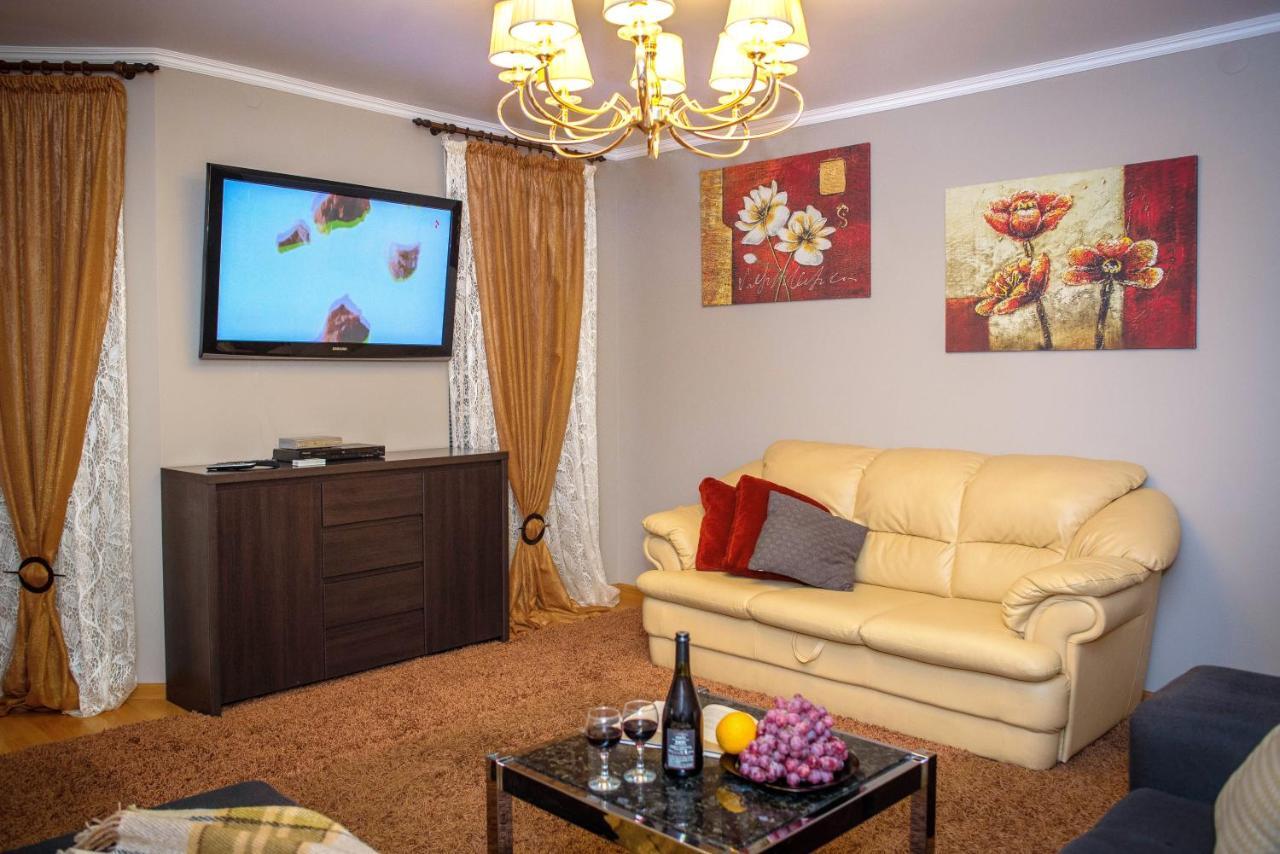 Ornava Boutique Apartments Тернопил Екстериор снимка