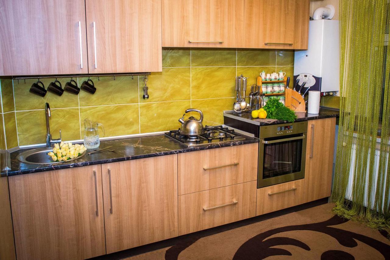 Ornava Boutique Apartments Тернопил Екстериор снимка