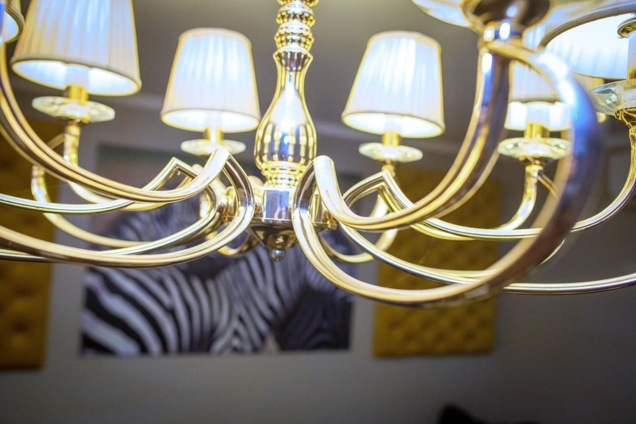 Ornava Boutique Apartments Тернопил Екстериор снимка